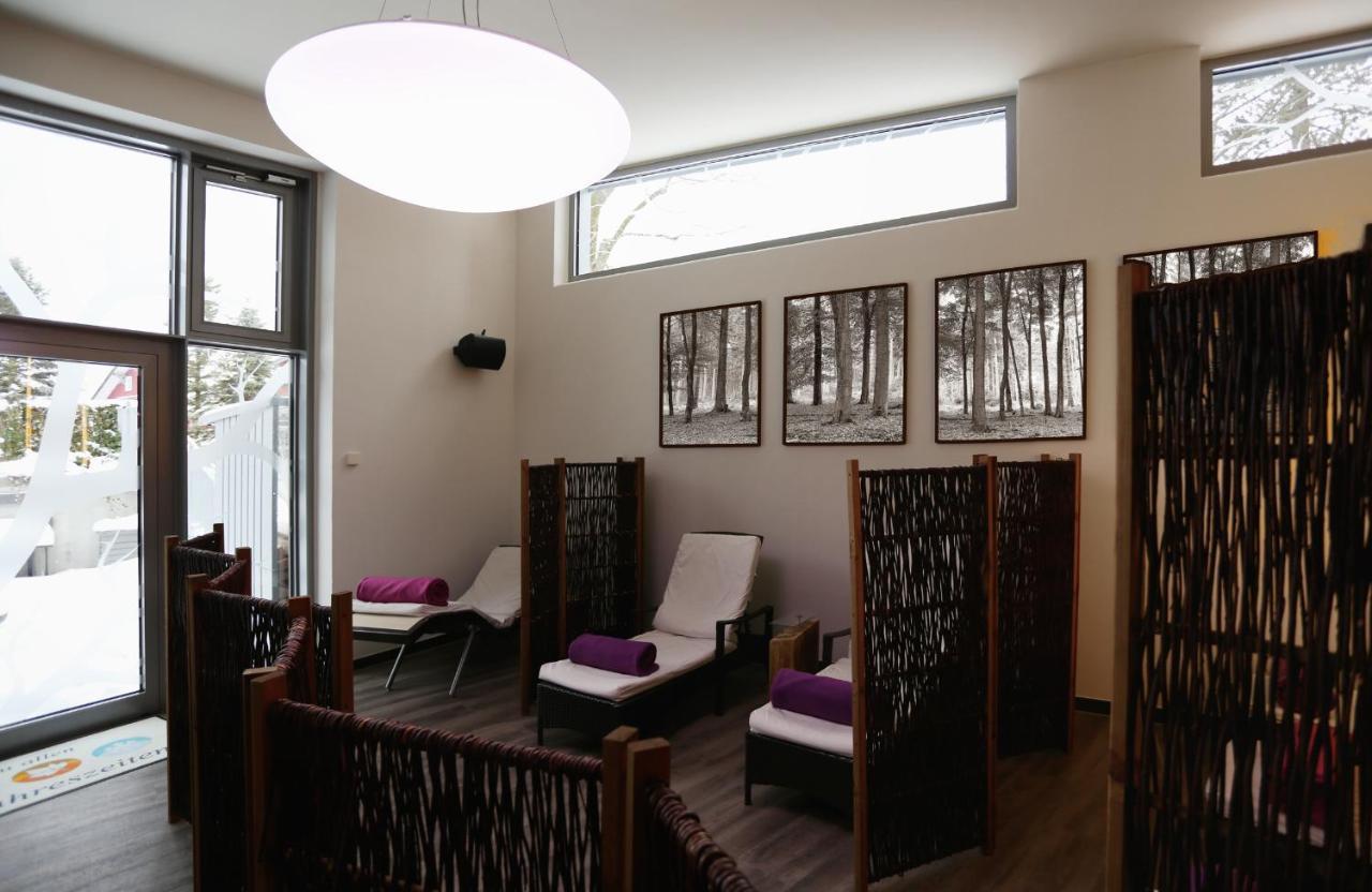 Konsum Gaestehaus Quisisana - Oberhof Ngoại thất bức ảnh