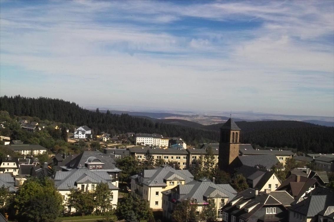 Konsum Gaestehaus Quisisana - Nebenhaus Des Konsum Berghotel Oberhof Oberhof  Ngoại thất bức ảnh