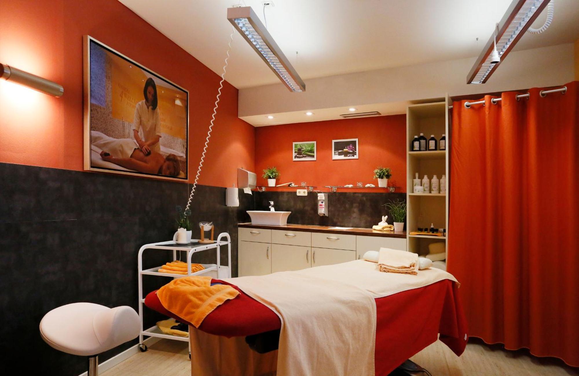 Konsum Gaestehaus Quisisana - Oberhof Ngoại thất bức ảnh
