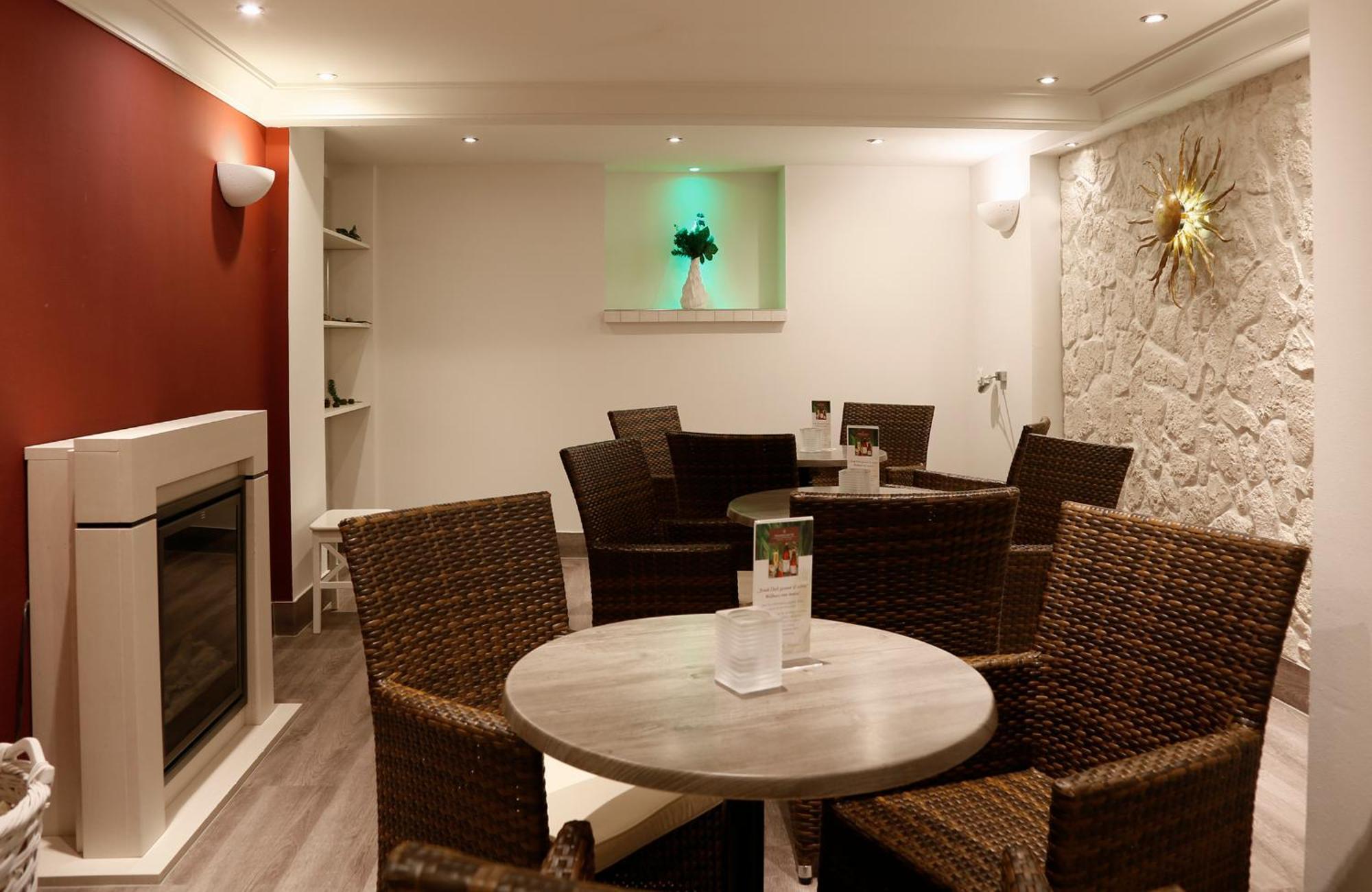 Konsum Gaestehaus Quisisana - Oberhof Oberhof  Ngoại thất bức ảnh