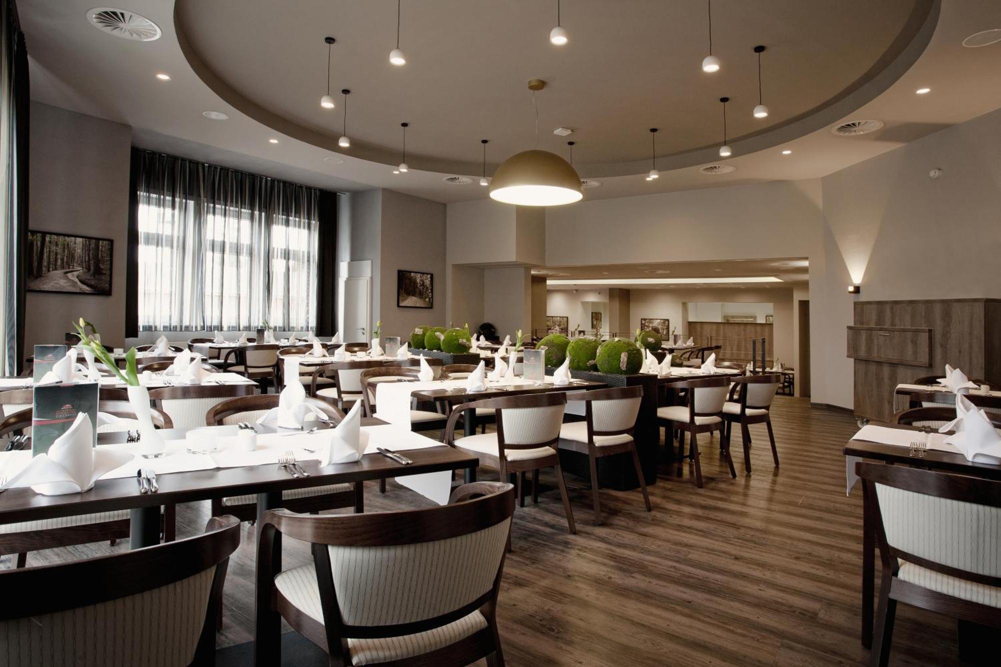 Konsum Gaestehaus Quisisana - Oberhof Ngoại thất bức ảnh