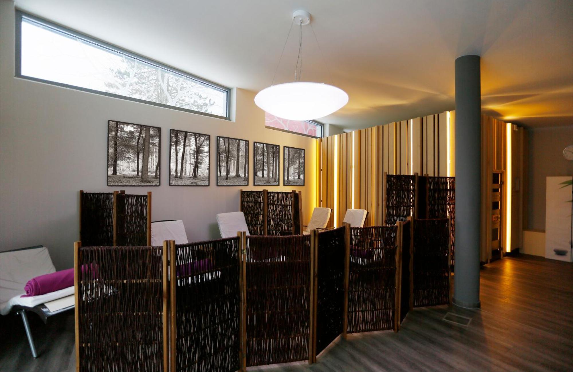 Konsum Gaestehaus Quisisana - Oberhof Ngoại thất bức ảnh